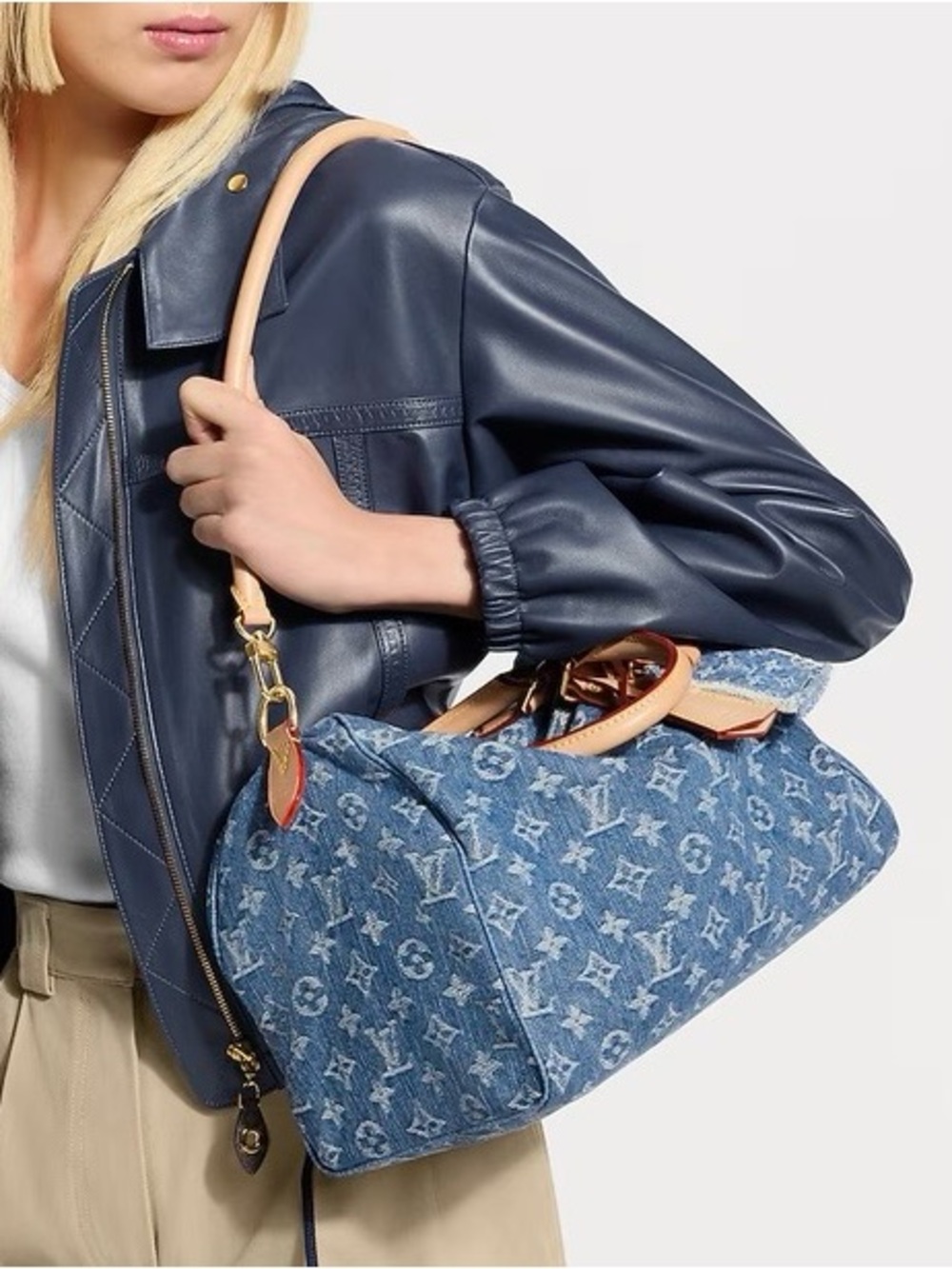 NEW🔥Louis Vuitton Denim Speedy Soft 30 - Picture 3 of 9